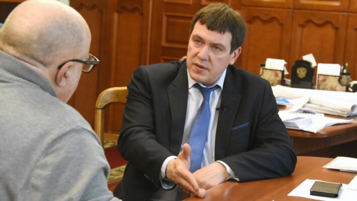 Министр дорожной деятельности Воронежской области Максим Оськин дал большое интервью журналисту «МОЁ!»